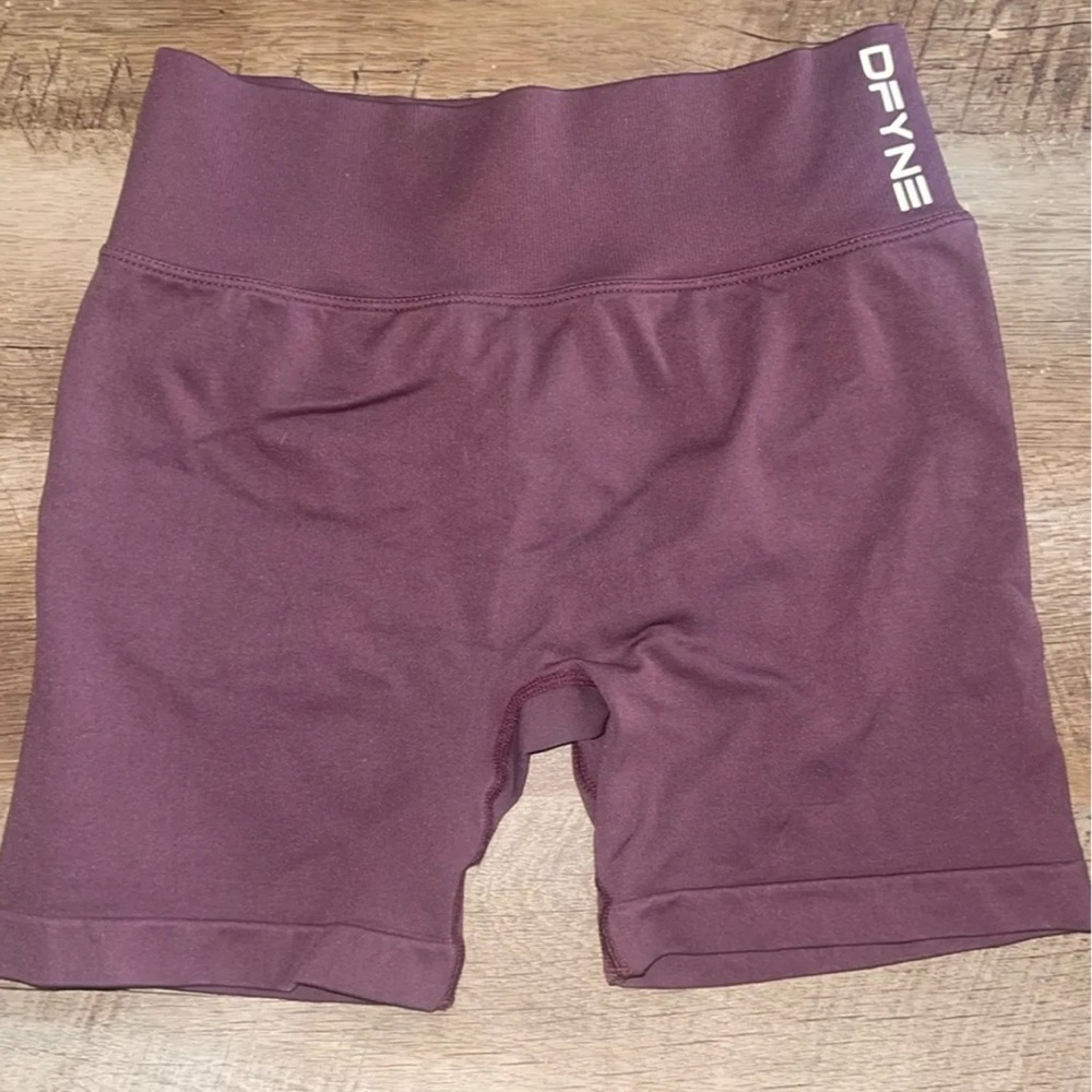 DFYNE Dynamic Plum Purple Shorts